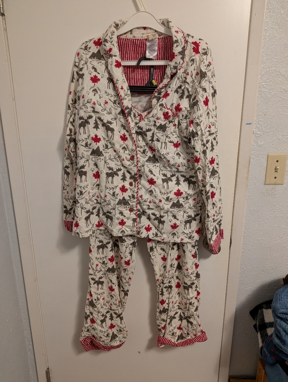 GUC Munki Munki Soft Flannel Canadiana Women's PJ's - Large